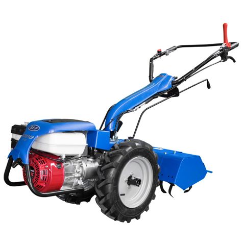 Wat kun je met een tweewielige tractor? Compacte krachtpatsers uitgelegd